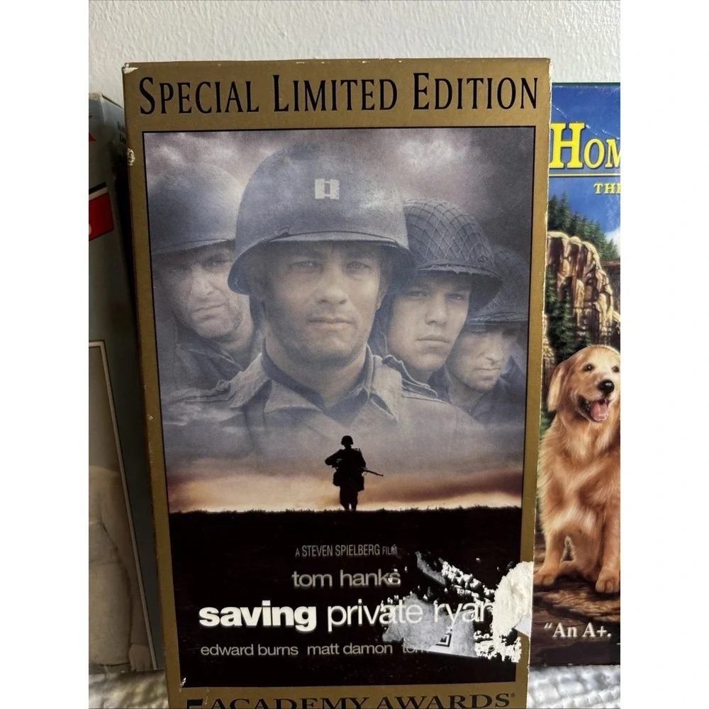 VHS Lot Gone w The Wind 39 Steps Saving Private Ryan Homeward Bound Star Wars‎